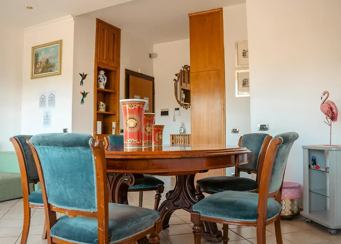 Domus Aurelia Colibri Comfort & Terrace Apartment
